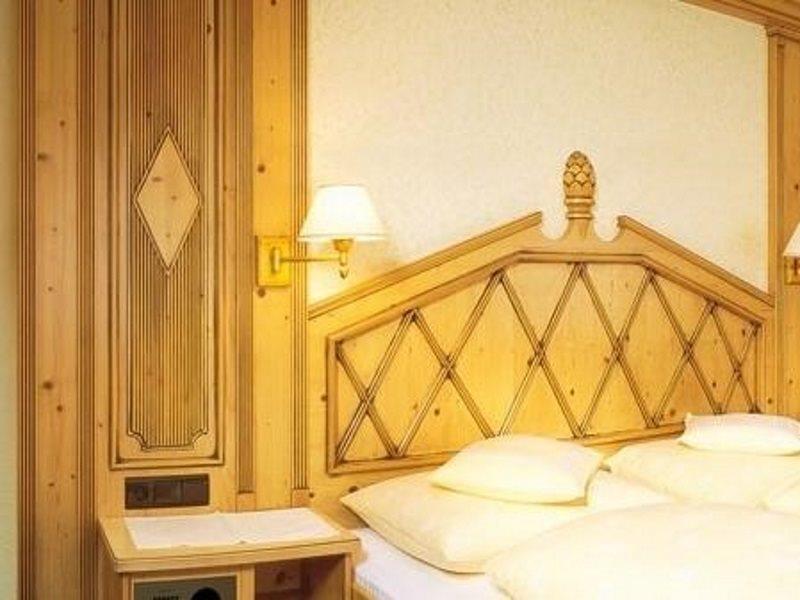 Hotel Badhaus Целль-ам-Зеє Екстер'єр фото