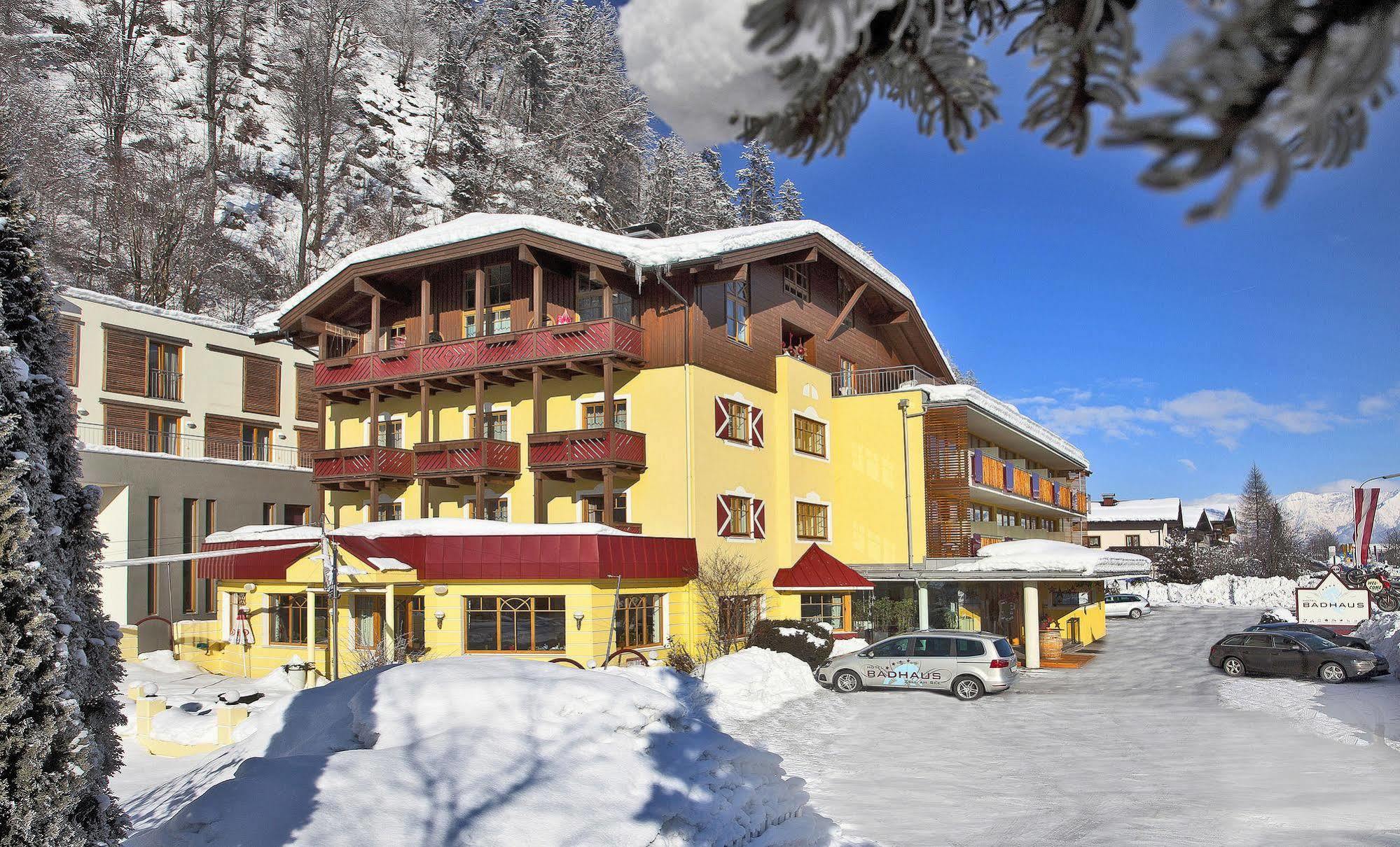 Hotel Badhaus Целль-ам-Зеє Екстер'єр фото